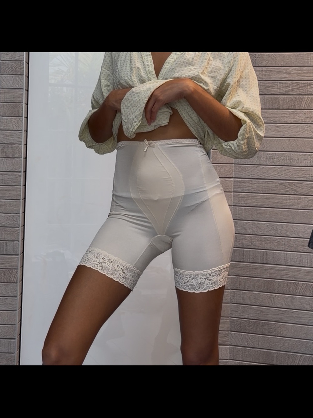 Bali Cream High-Waist Lace-Trim Shaping Shorts